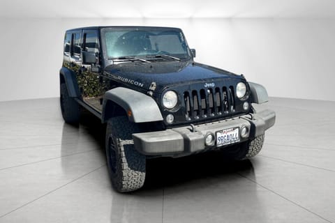 1 image of 2014 Jeep Wrangler Unlimited Rubicon
