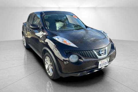 1 image of 2014 Nissan Juke SL