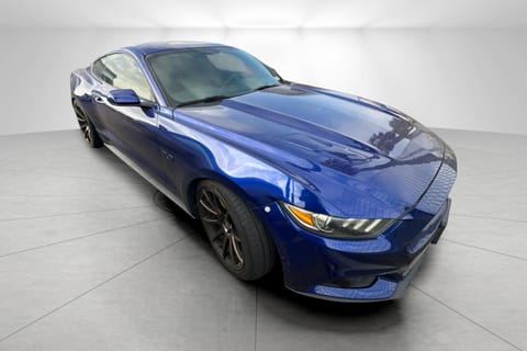 1 imagen de 2015 Ford Mustang GT Premium