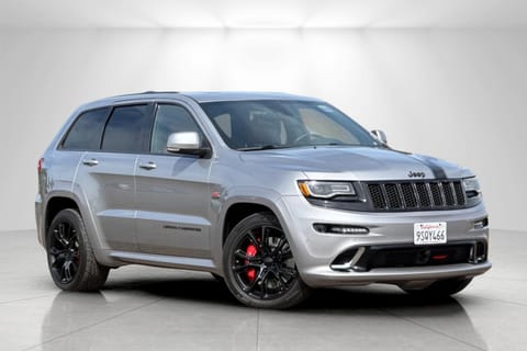 1 image of 2015 Jeep Grand Cherokee SRT