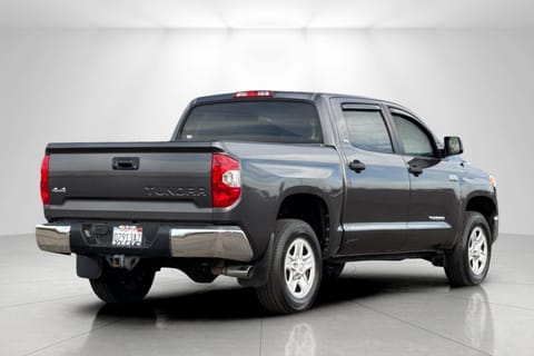 2016 Toyota Tundra Truck SR5
