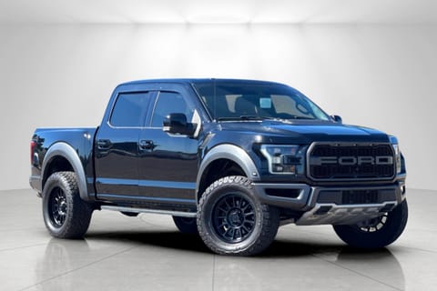 1 image of 2017 Ford F-150 Raptor