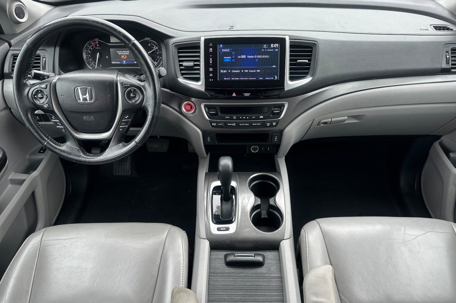 2017 Honda Pilot EX-L - Photo 14