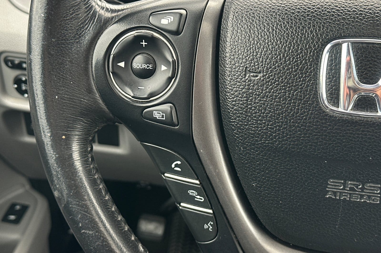 2017 Honda Pilot EX-L - Photo 27