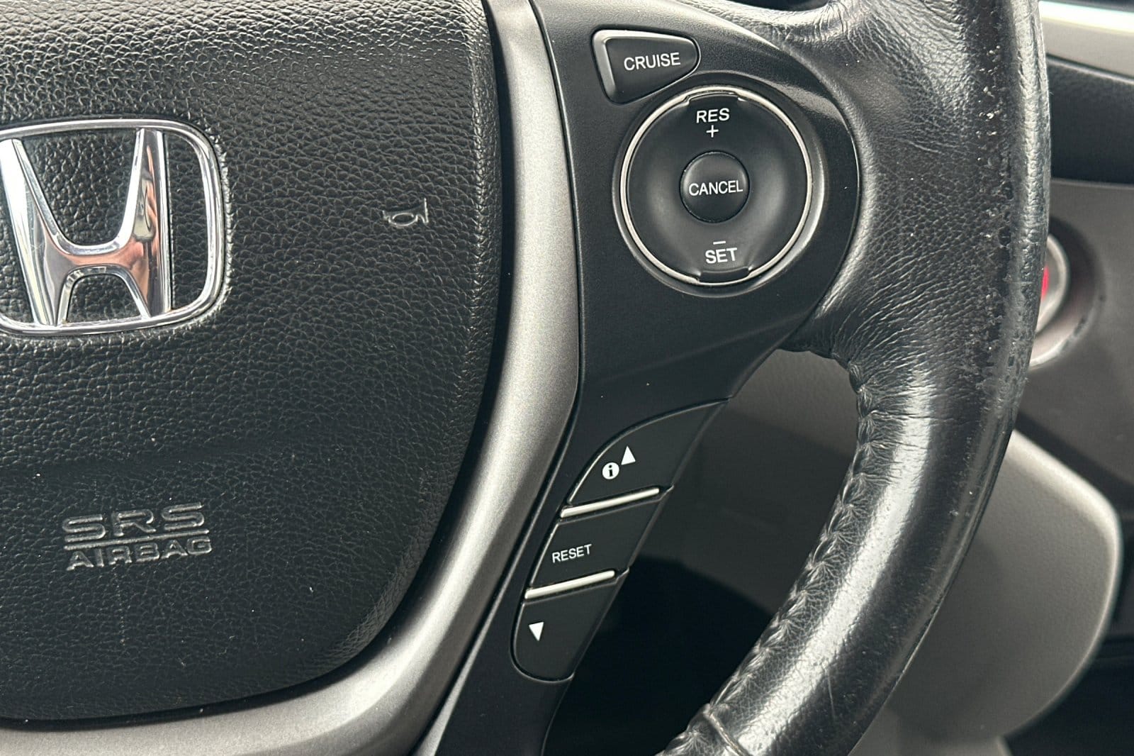2017 Honda Pilot EX-L - Photo 28