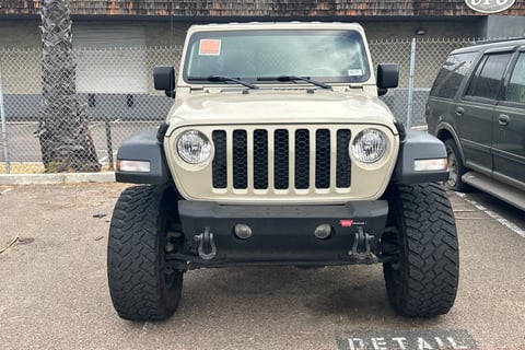 2020 Jeep Gladiator Sport