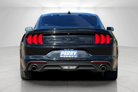 2021 Ford Mustang EcoBoost