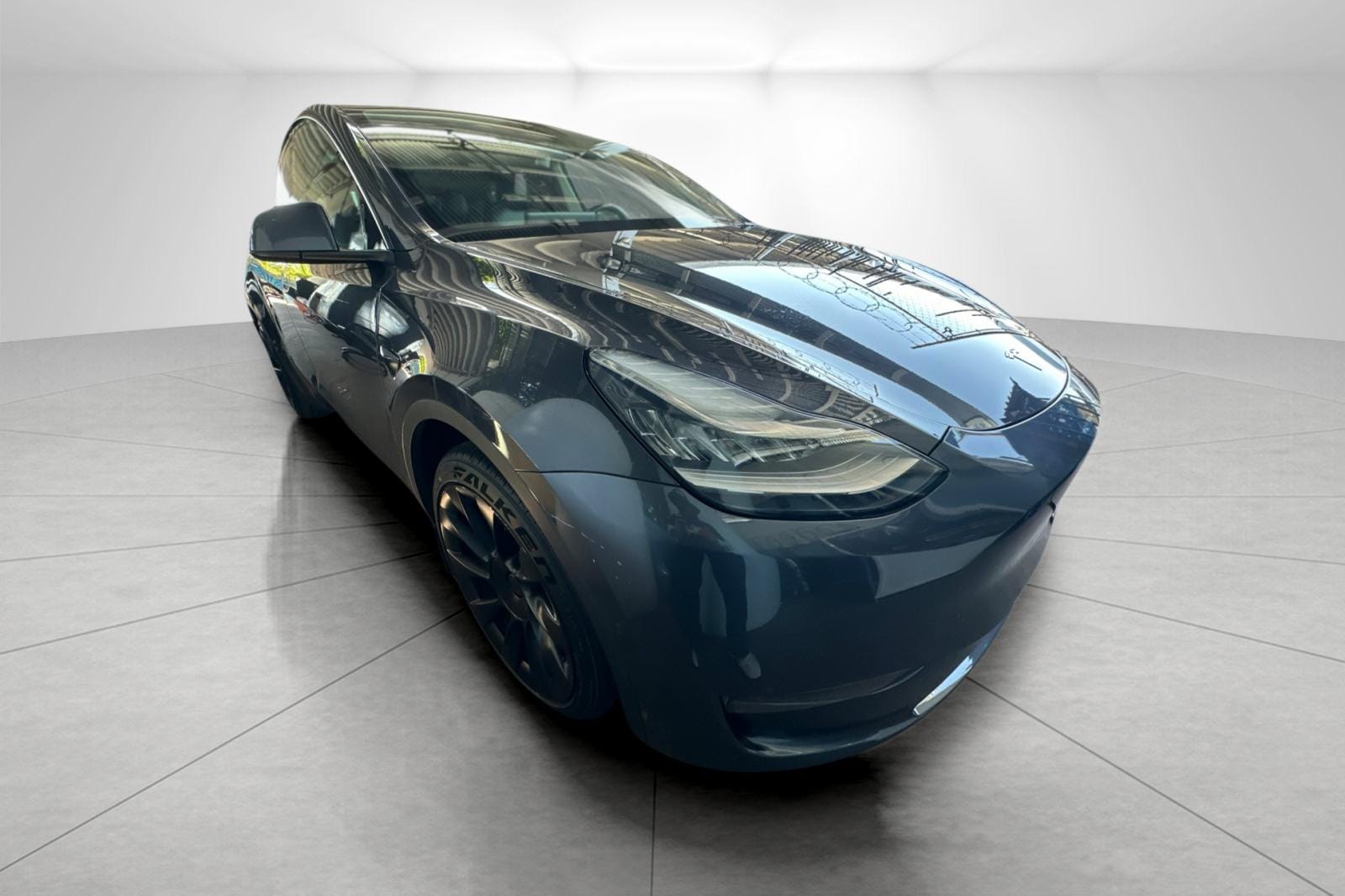 2021 Tesla Model Y Long Range Dual Motor All-Wheel Drive's photo