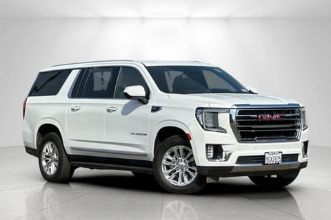 1 image of 2023 GMC Yukon XL SLT