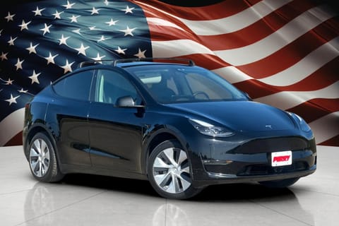 1 image of 2023 Tesla Model Y Long Range