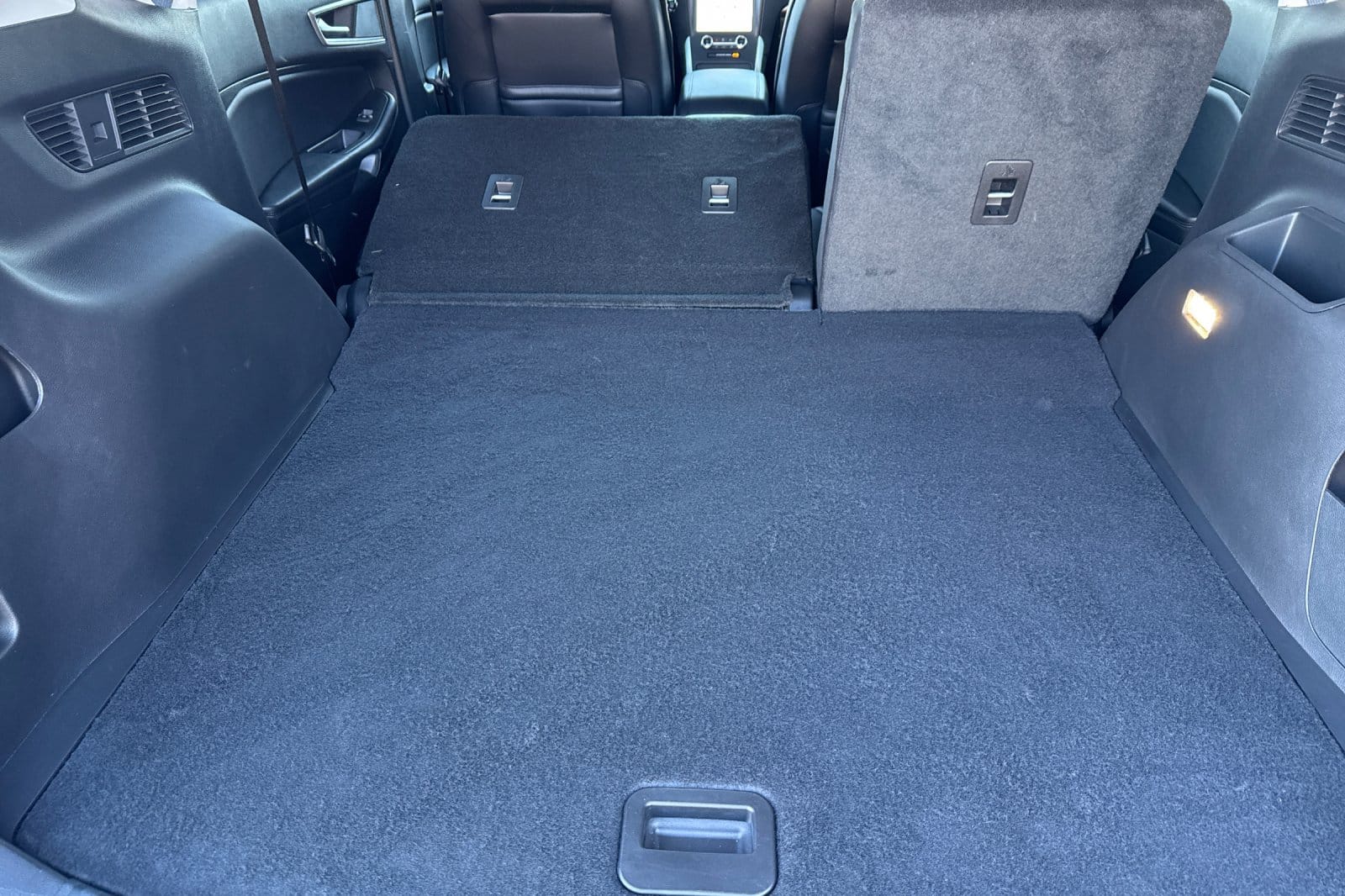 2024 Ford Edge SEL - Photo 11