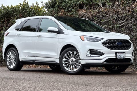 1 image of 2024 Ford Edge Titanium