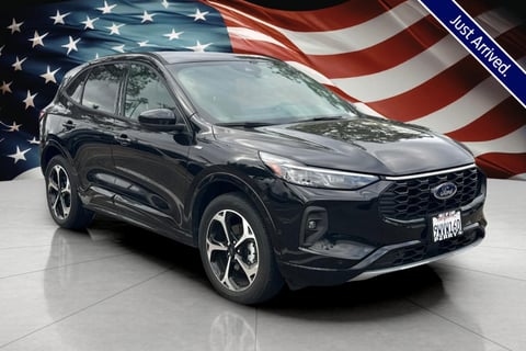 1 imagen de 2024 Ford Escape ST-Line Elite