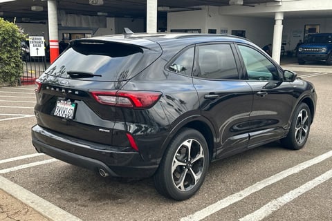 2024 Ford Escape ST-Line Elite