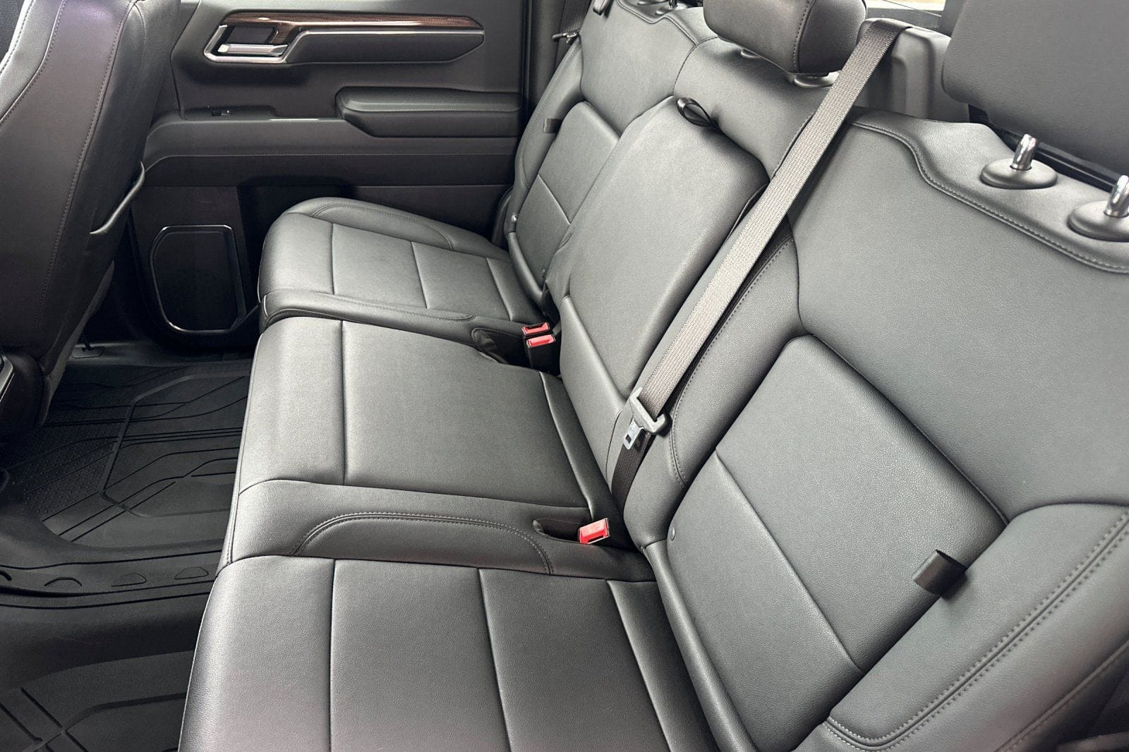 2025 Chevrolet Silverado 1500 LT Trail Boss - Photo 12