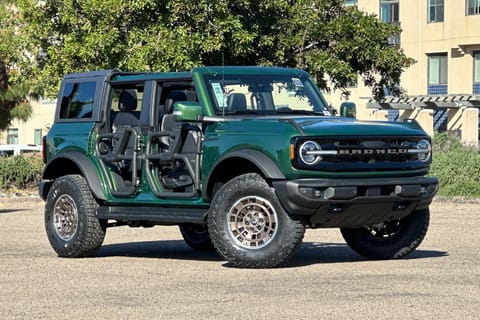 1 image of 2025 Ford Bronco Outer Banks