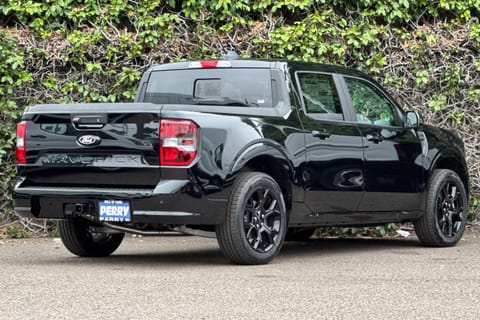 2025 Ford Maverick Lobo High