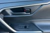 17 imagen en miniatura de 2025 Toyota RAV4 LE