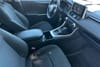 15 imagen en miniatura de 2025 Toyota RAV4 LE