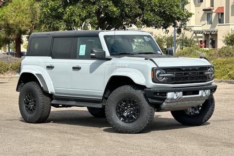 1 imagen de 2026 Ford Bronco Raptor