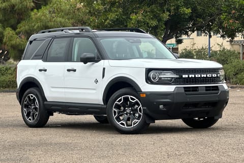 1 imagen de 2026 Ford Bronco Sport Outer Banks