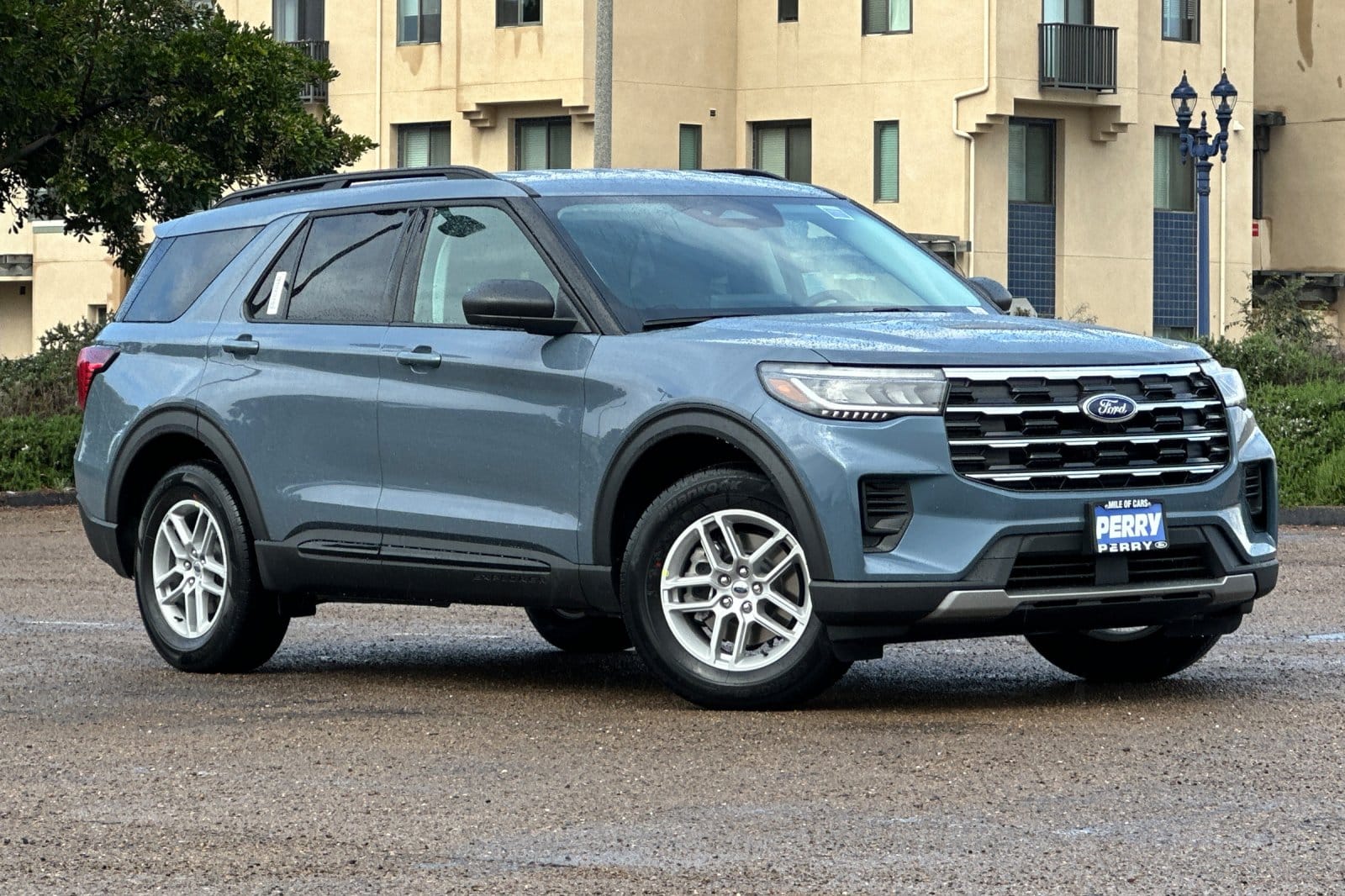 2026 Ford Explorer's photo