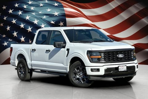 1 imagen de 2026 Ford F-150 STX