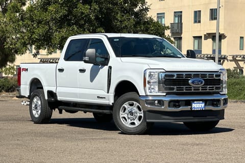 1 imagen de 2026 Ford F-250SD XLT