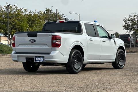 2026 Ford Maverick Lobo Standard