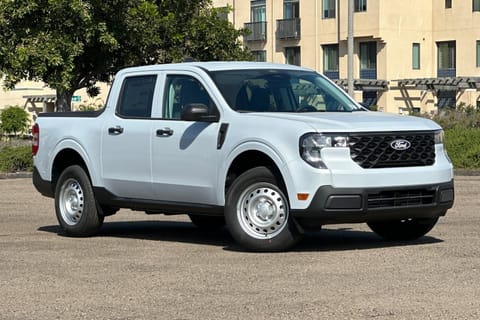 imagen de 2026 Ford Maverick XL