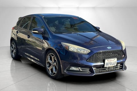 1 image of 2017 Ford Focus ST