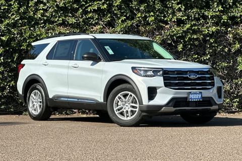 1 imagen de 2025 Ford Explorer Active