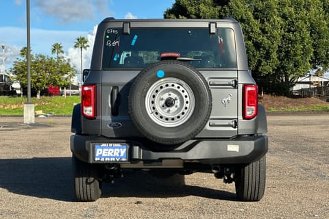 2025 Ford Bronco Base