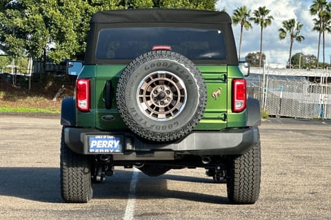 2025 Ford Bronco Base