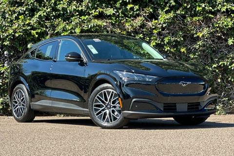 1 imagen de 2025 Ford Mustang Mach-E Premium