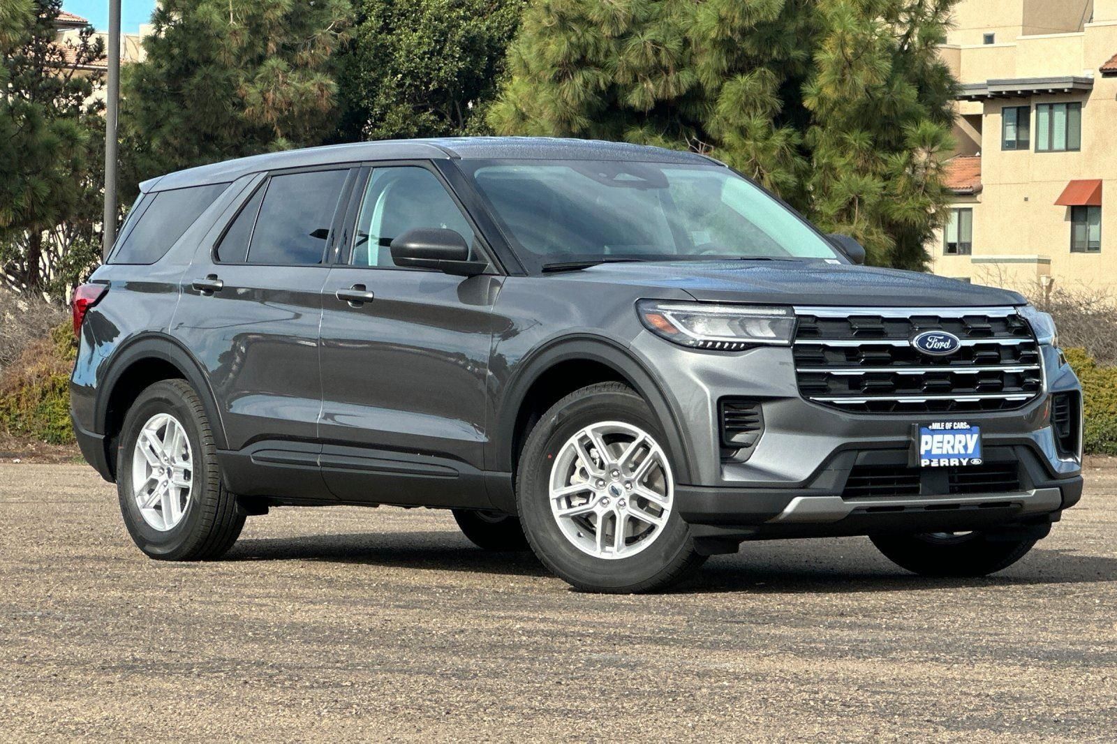 2026 Ford Explorer's photo
