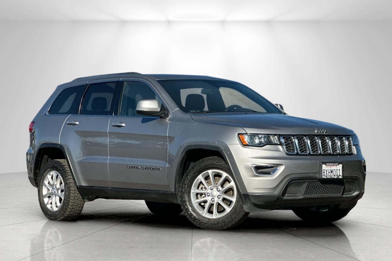 2021 Jeep Grand Cherokee Laredo E's photo