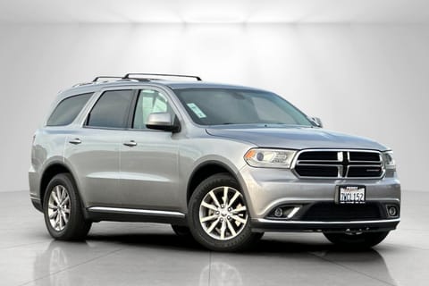 1 image of 2016 Dodge Durango SXT