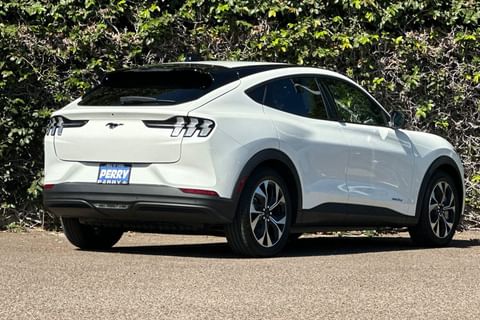 2025 Ford Mustang Mach-E Select