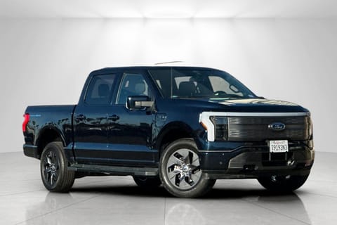 1 image of 2022 Ford F-150 Lightning LARIAT