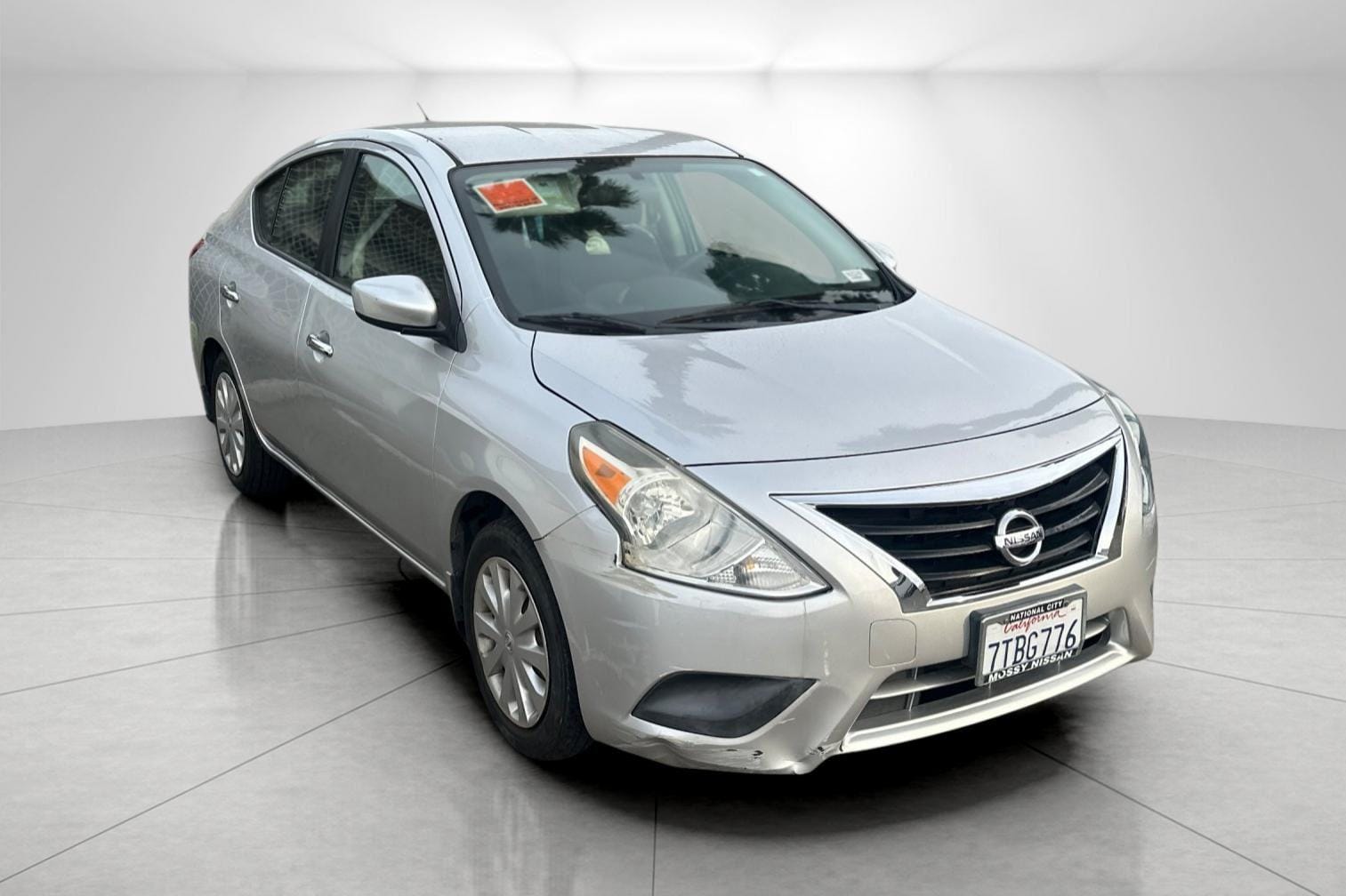 2016 Nissan Versa Sedan SV
