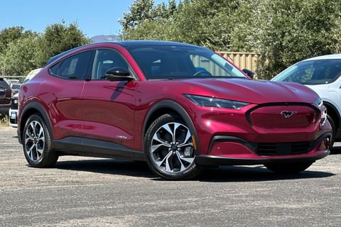 1 imagen de 2025 Ford Mustang Mach-E Select