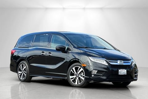 1 image of 2018 Honda Odyssey Elite