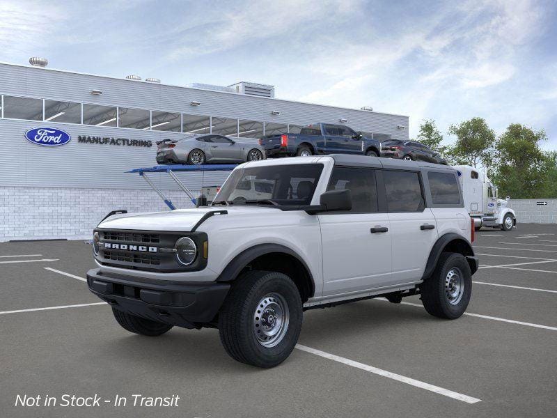 2025 Ford Bronco Base's photo