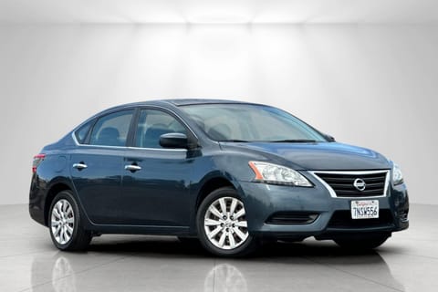 1 image of 2015 Nissan Sentra SV