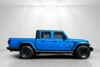 2 thumbnail image of  2022 Jeep Gladiator Altitude