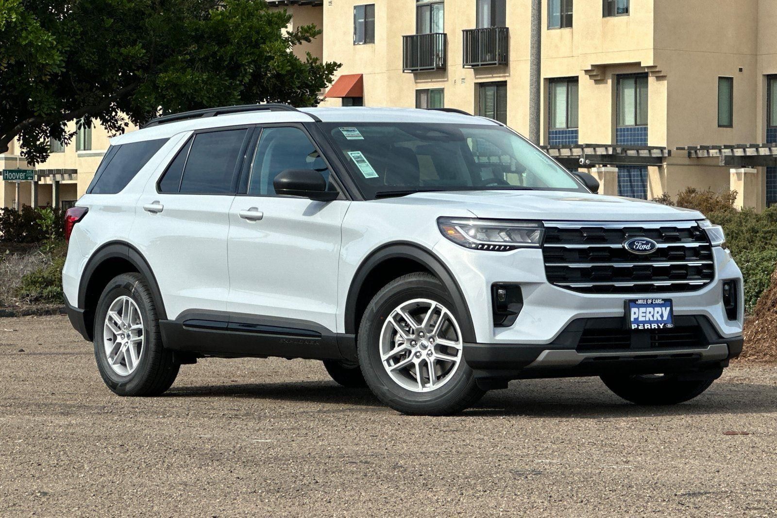 2026 Ford Explorer's photo