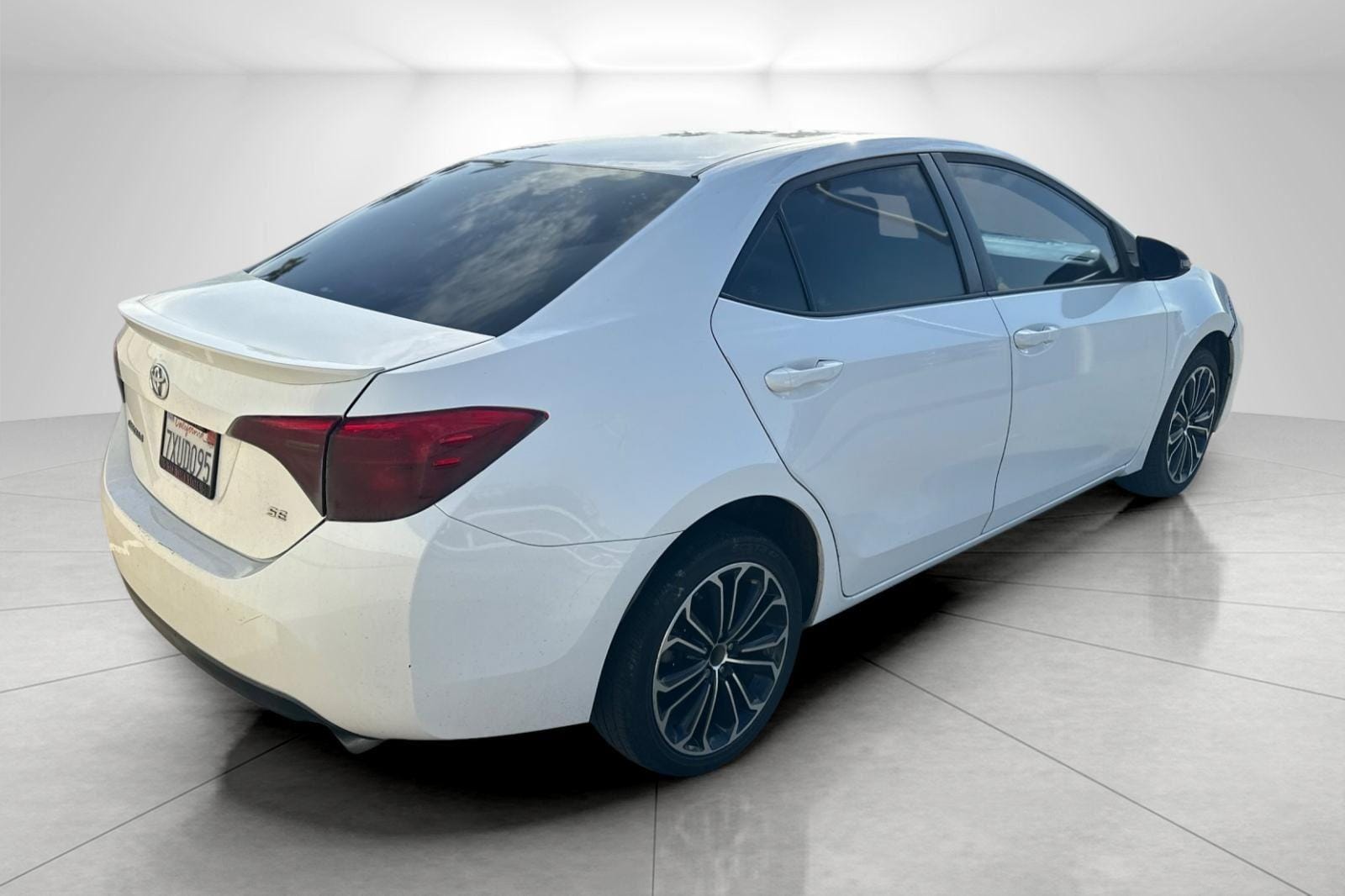 Used 2017 Toyota Corolla SE with VIN 5YFBURHE4HP632051 for sale in National City, CA