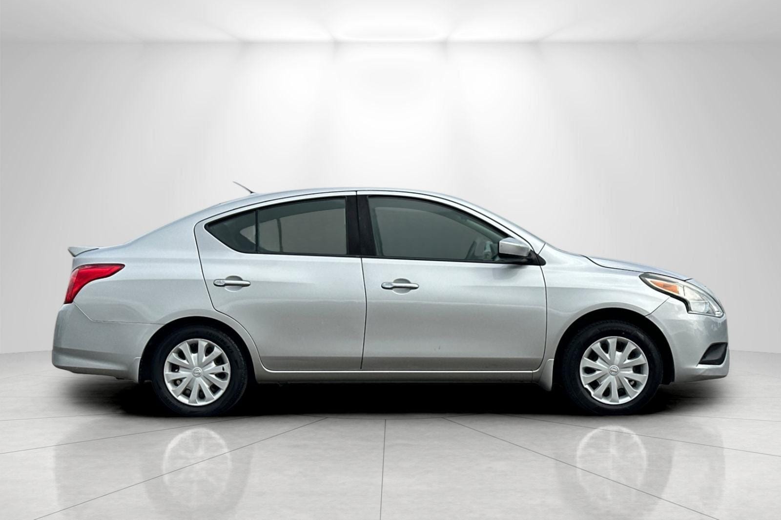 Used 2016 Nissan Versa Sedan SV with VIN 3N1CN7AP9GL884426 for sale in National City, CA