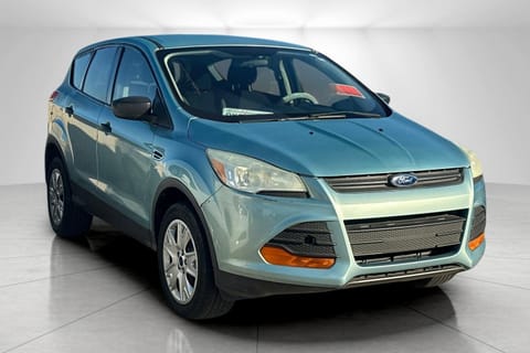 1 image of 2013 Ford Escape S
